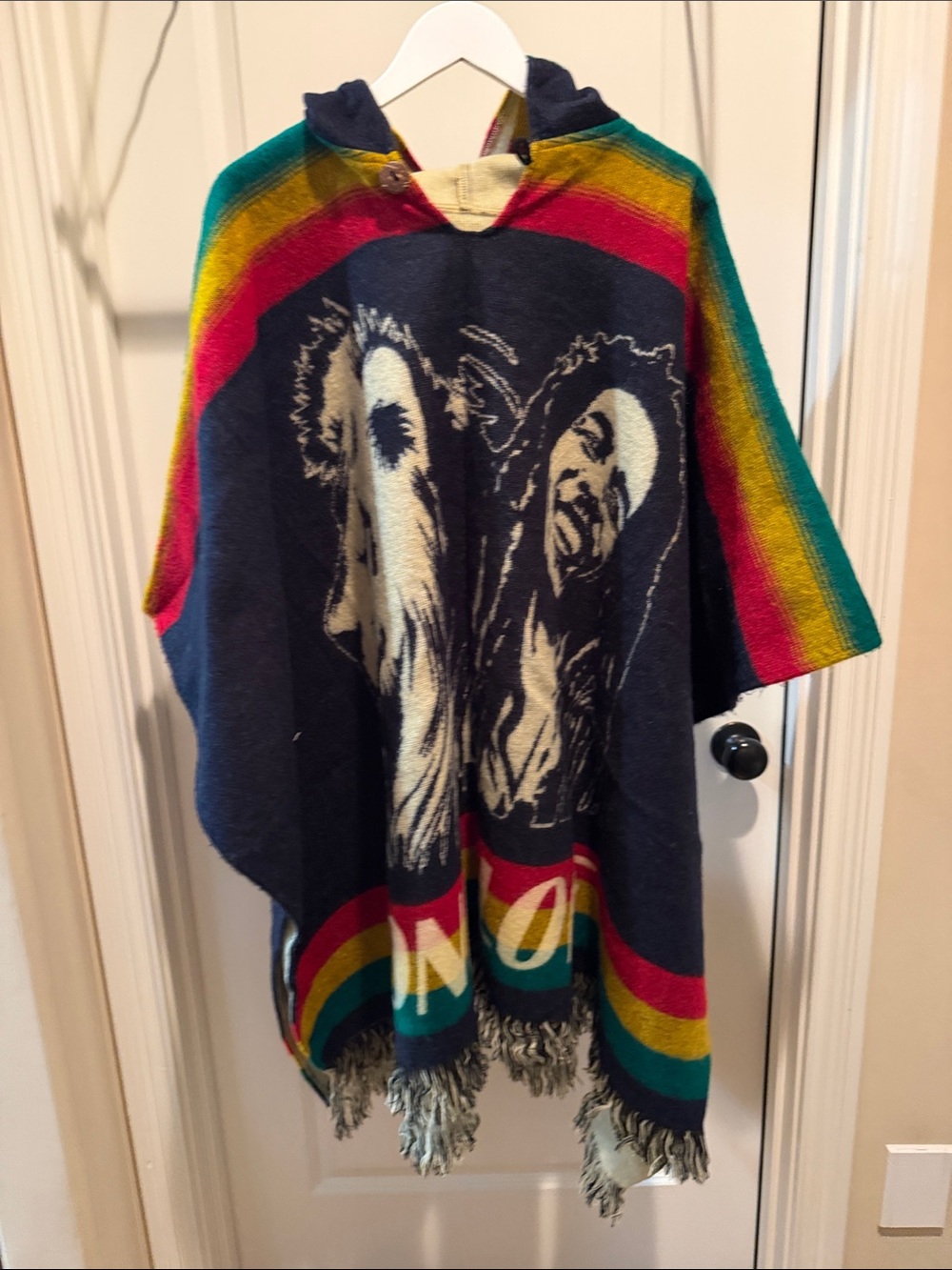 HANDCRAFTER ALPACA WOOL PONCHO, BOB MARLEY, Very Soft And Warm, Unisex, Hooded